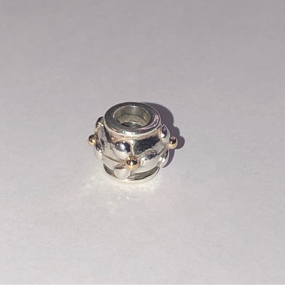 Retired Pandora Tivoli Three Petal Flower 14k Charm - Picture 4 of 5